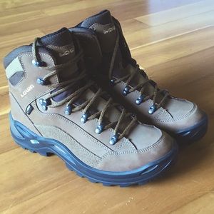 Lowa Renegade Hiking Boots